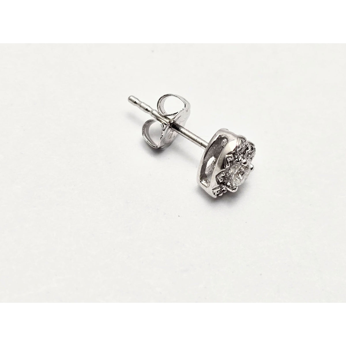 Single 10K White Gold Heart Shaped Round Cut Diamond Stud Earring