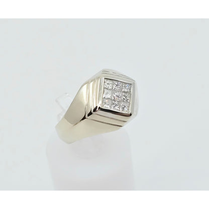 14K White Gold Princess Cut Invisible Setting Diamond Ring