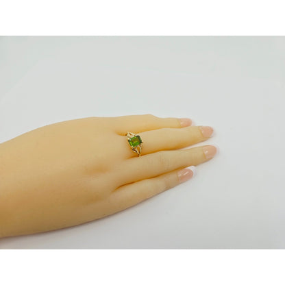 10K Yellow Gold Green Peridot Ring