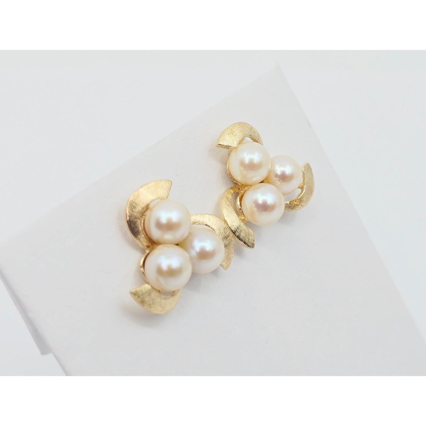 14K Yellow Gold Pearl Spiral Stud Earrings