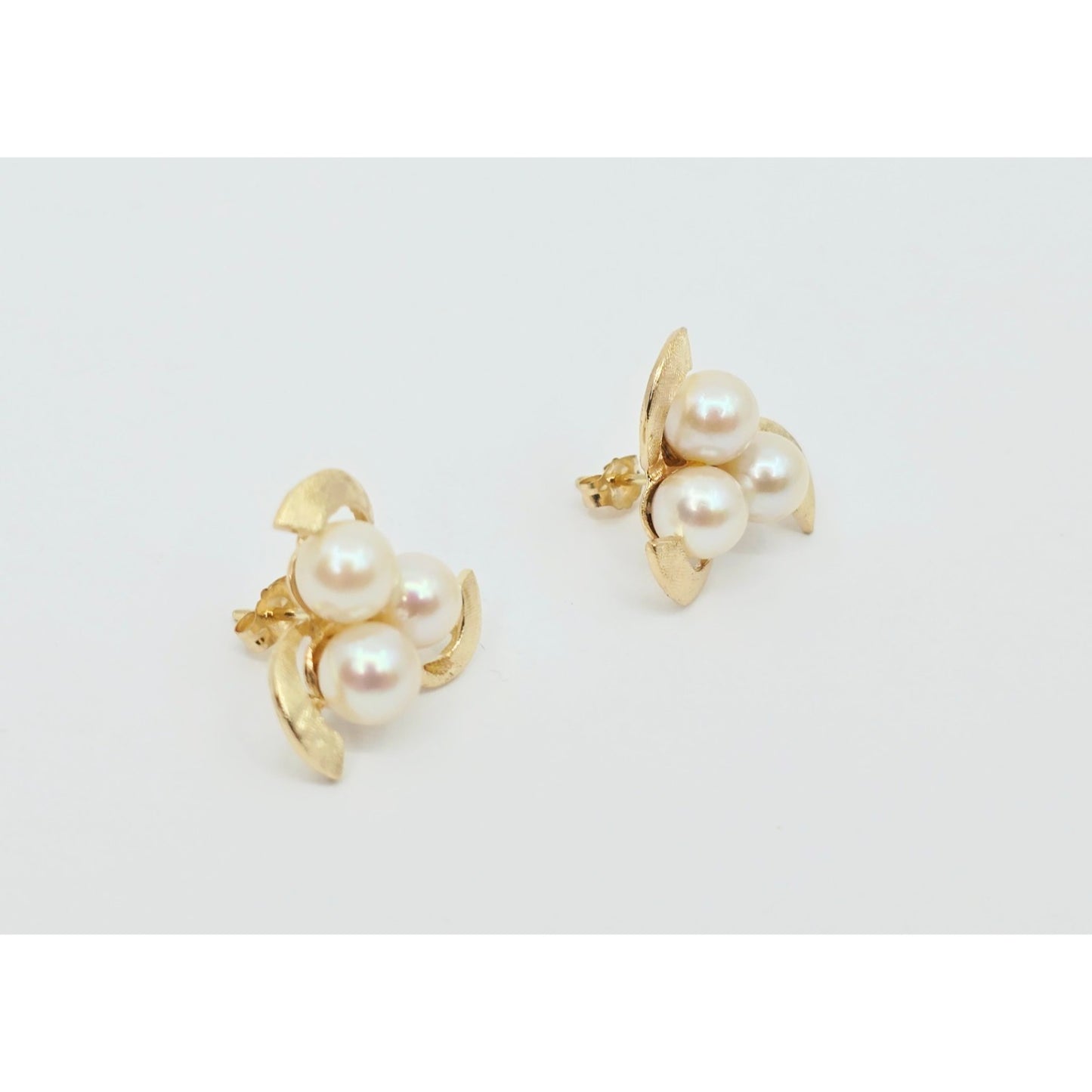 14K Yellow Gold Pearl Spiral Stud Earrings