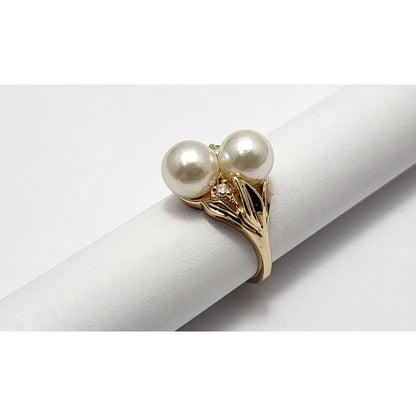 14K Yellow Gold Pearl & Diamond Ring