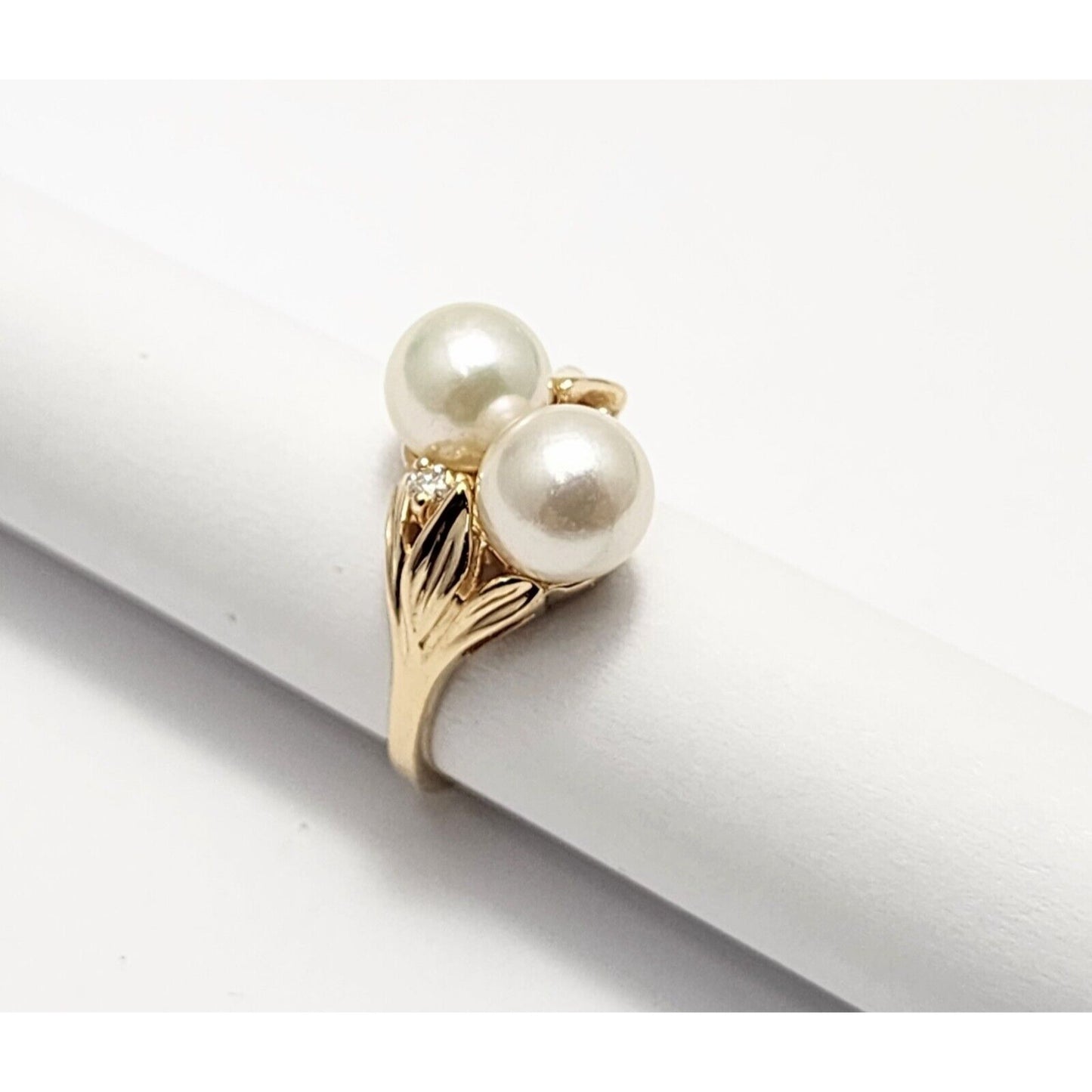 14K Yellow Gold Pearl & Diamond Ring