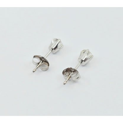 14K White Gold Round Cut Diamond Stud Earrings