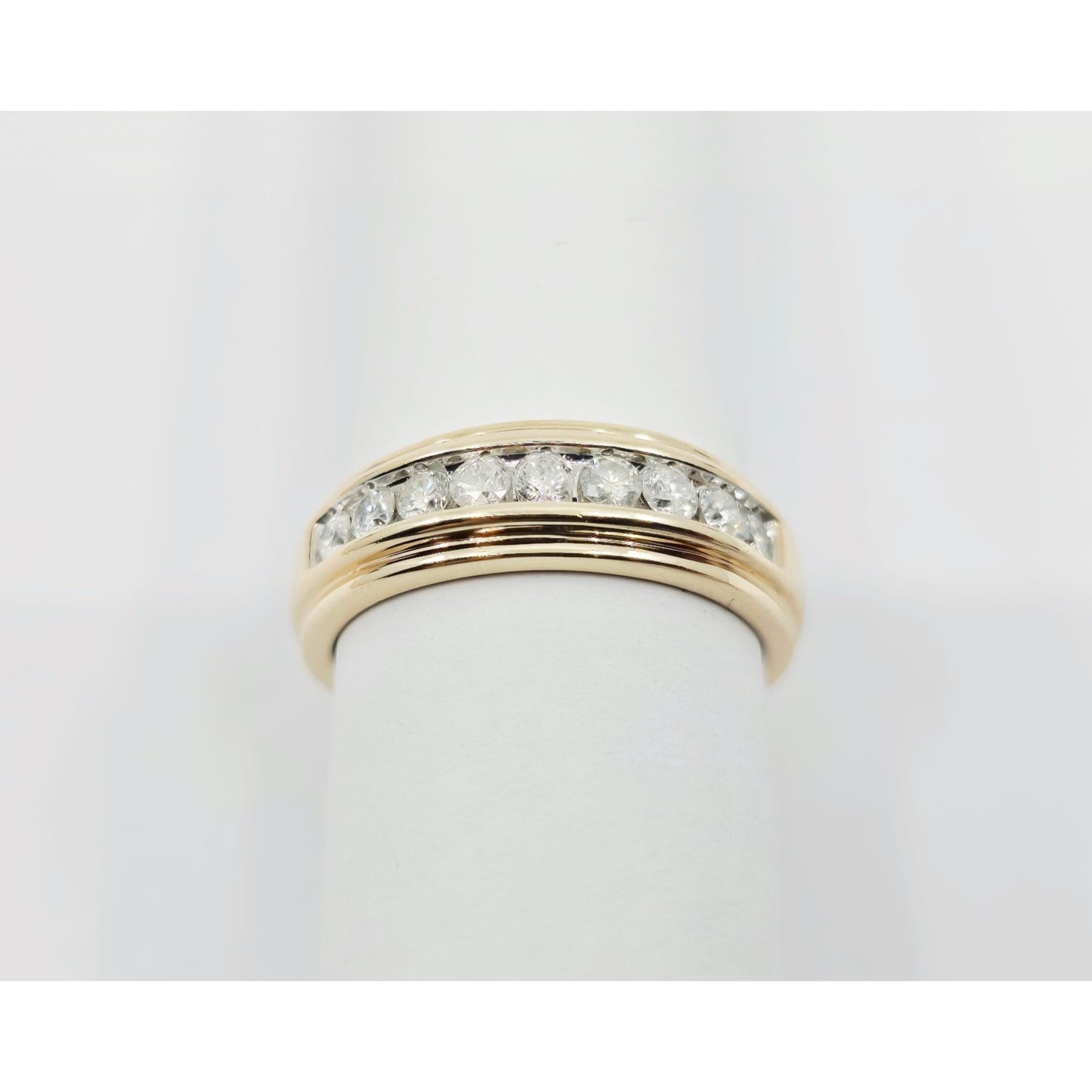 10K Yellow Gold Single Row Diamond Wedding Band Ring