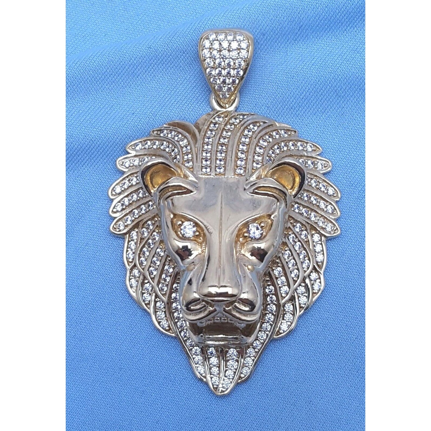 10K Solid Yellow Gold 3D Cubic Zirconia Lion Head Charm Pendant