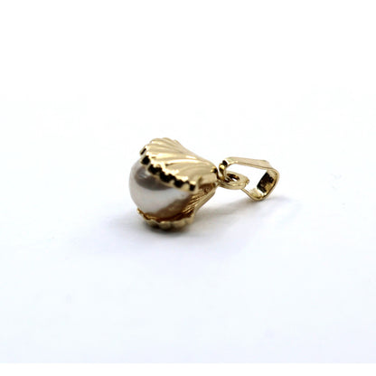 14K Yellow Gold Pearl Drop Dangle Sea Shell Clam Charm Pendant