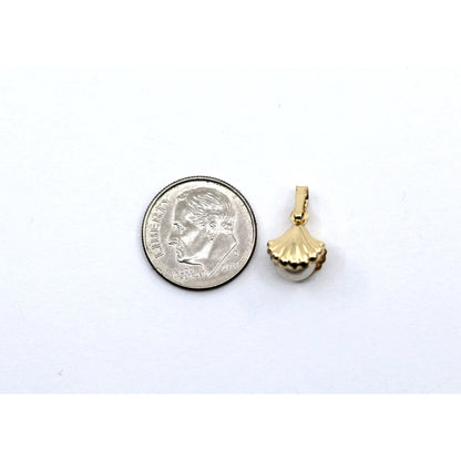 14K Yellow Gold Pearl Drop Dangle Sea Shell Clam Charm Pendant