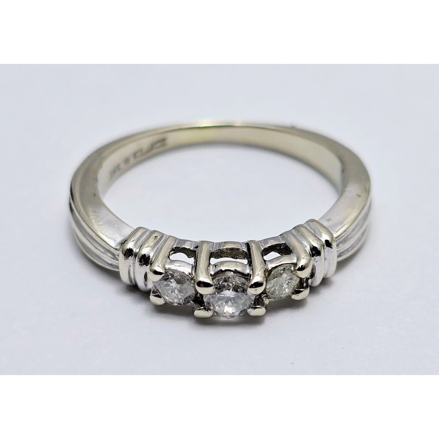 14K White Gold Round Cut 3 Stone Diamond Ring
