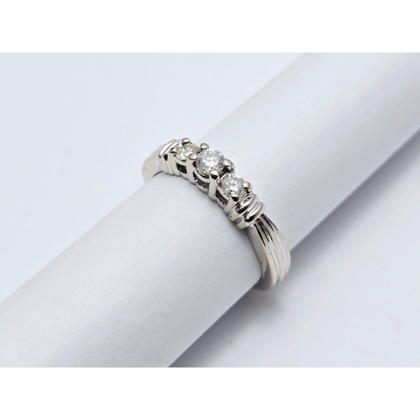 14K White Gold Round Cut 3 Stone Diamond Ring