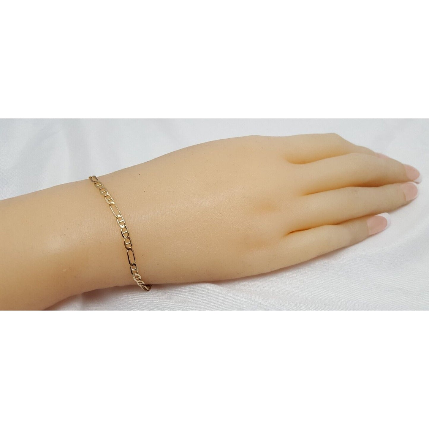 14K Yellow Gold Figaro Link Bracelet