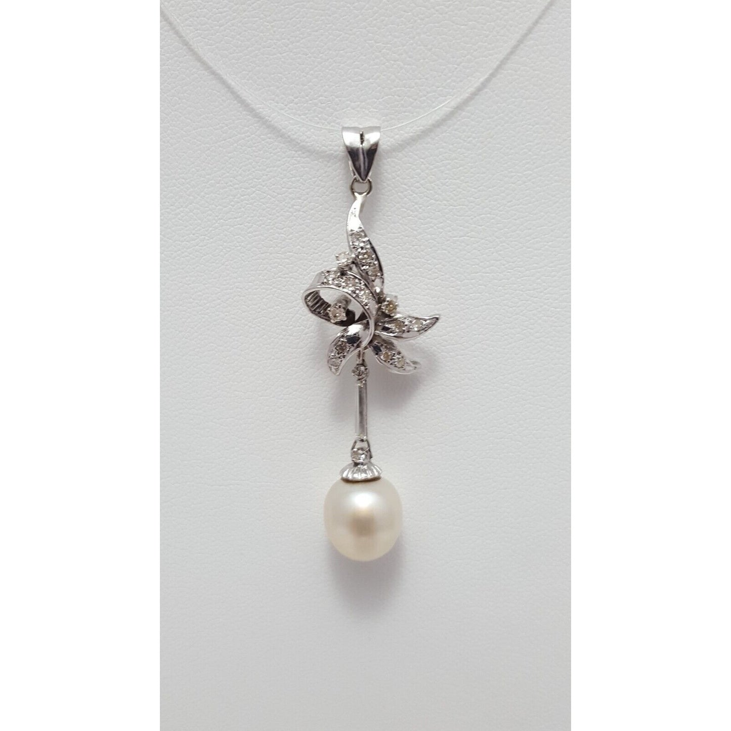 14K Solid White Gold Pearl & Diamond Drop Dangle Charm Pendant