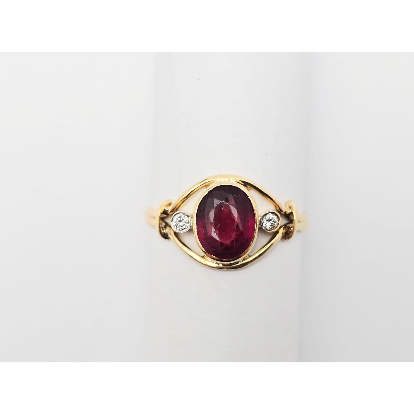18K Yellow Gold Tourmaline & Diamond Ring