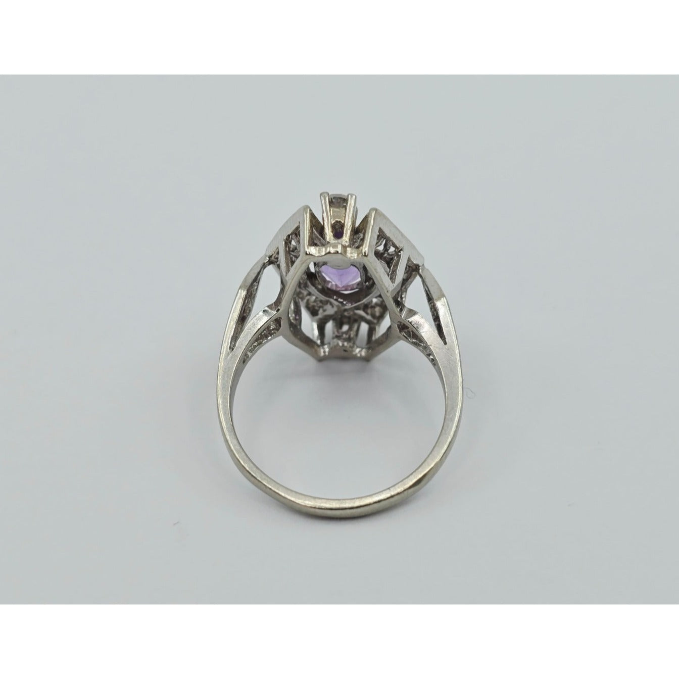 14K White Gold Amethyst & Diamond Ring