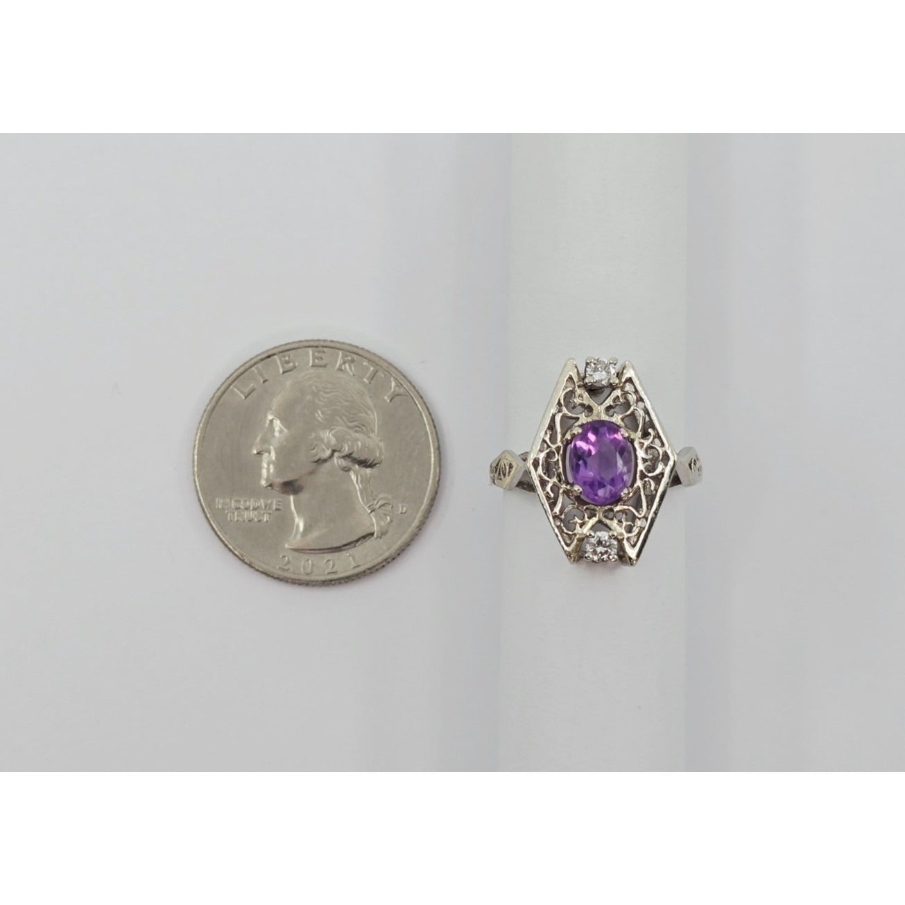 14K White Gold Amethyst & Diamond Ring