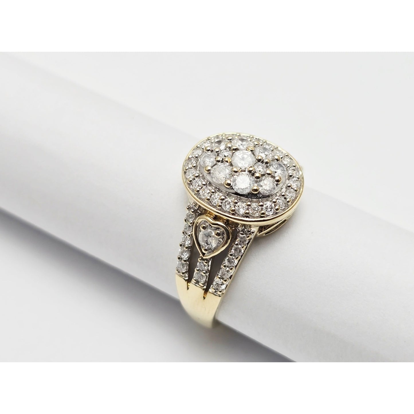 10K Yellow Gold Diamond Oval Shaped Ring