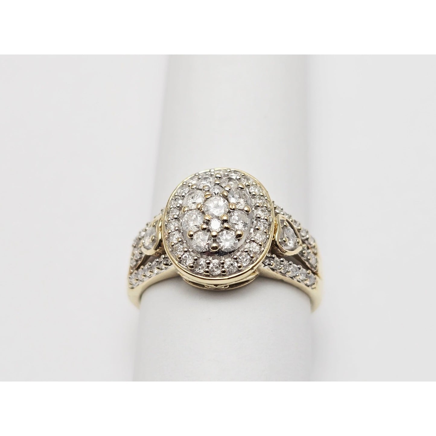 10K Yellow Gold Diamond Oval Shaped Ring
