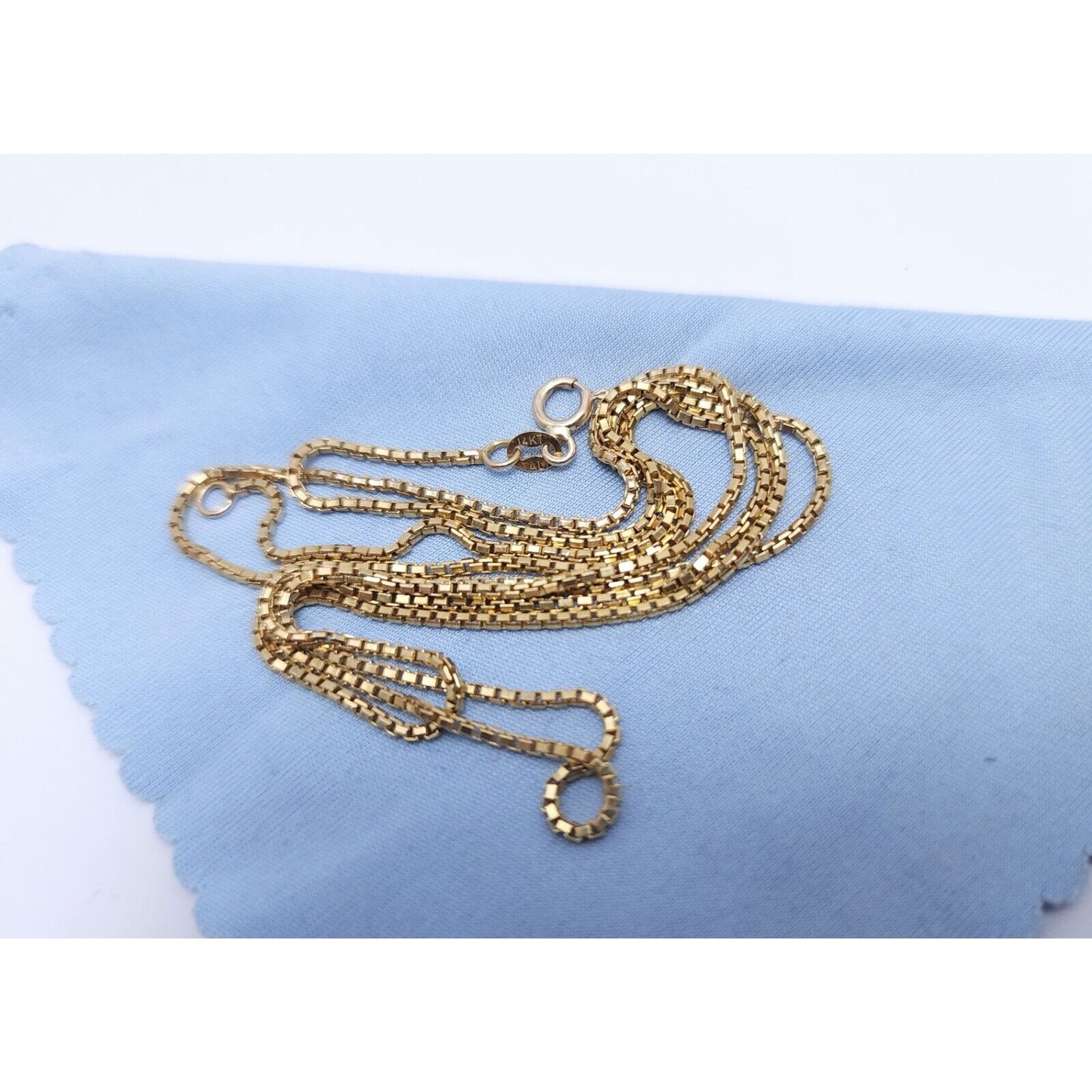 14K Yellow Gold Box Link Chain Necklace