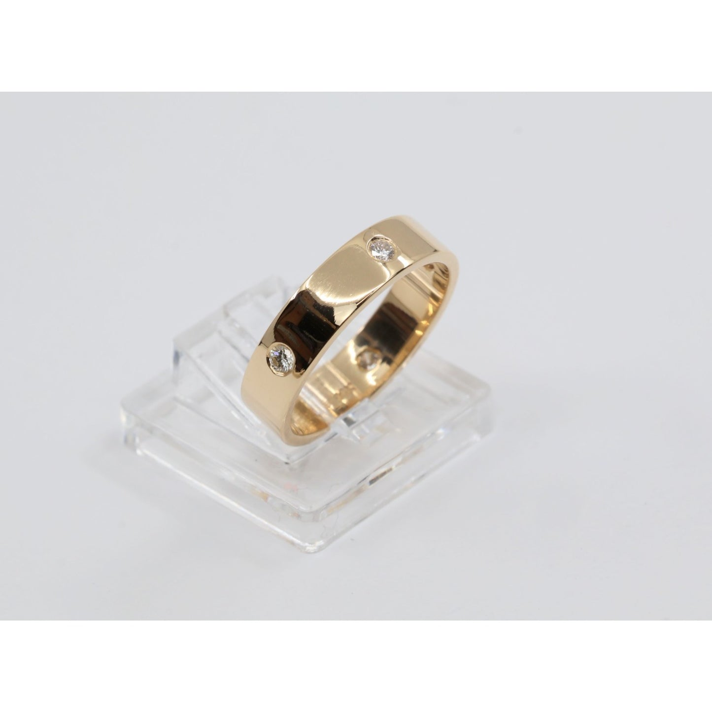 14K Yellow Gold Flush Set Diamond Eternity Wedding Band Ring