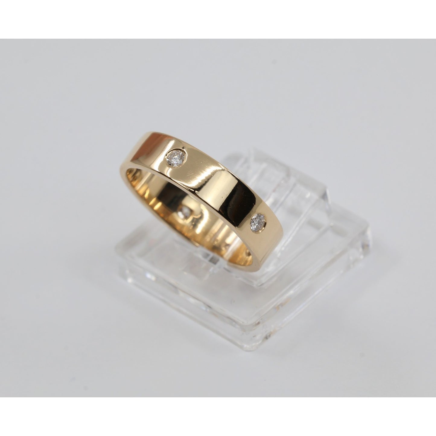 14K Yellow Gold Flush Set Diamond Eternity Wedding Band Ring