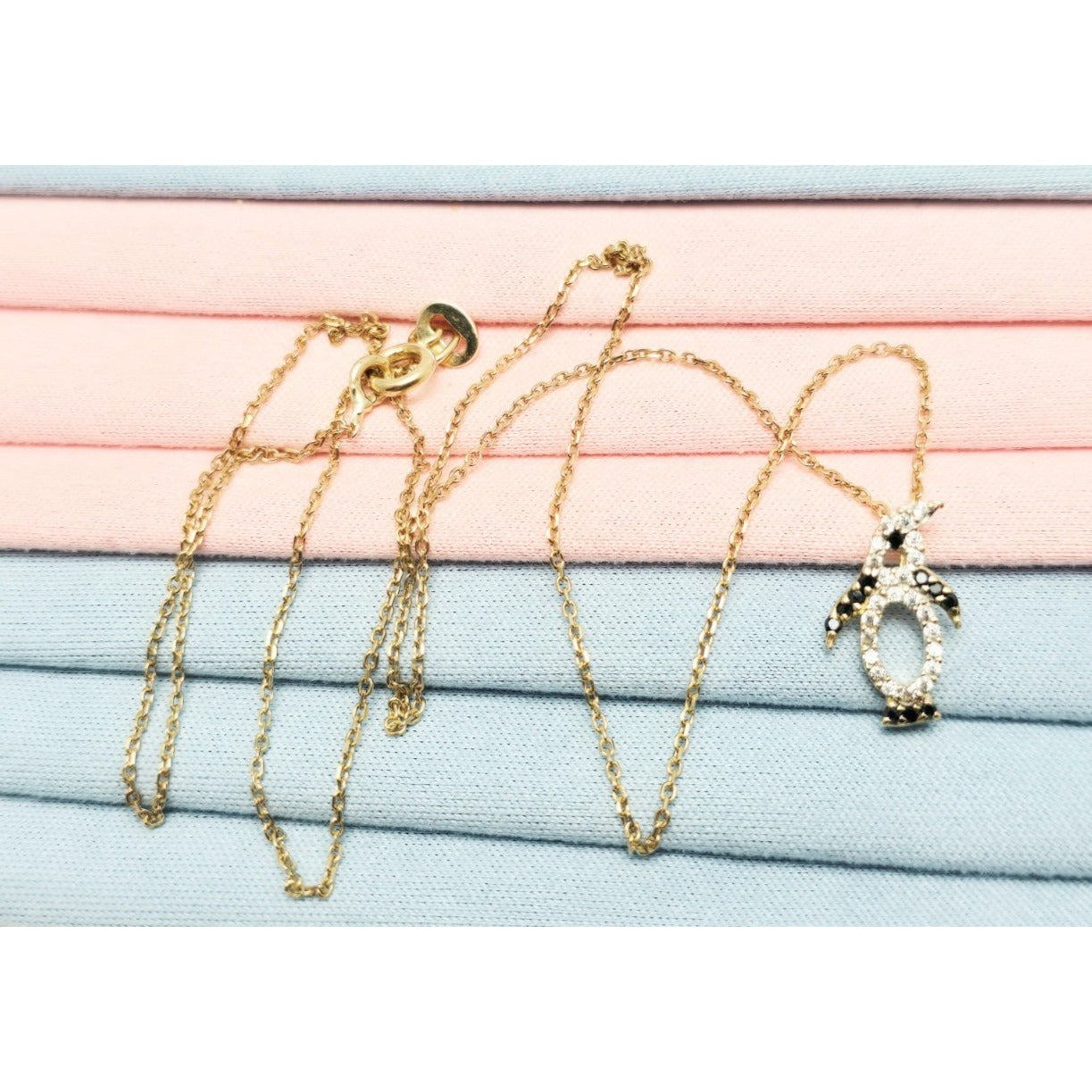 14K Yellow Gold Cable Link Chain Necklace & Penguin CZ & Onyx Charm Pendant