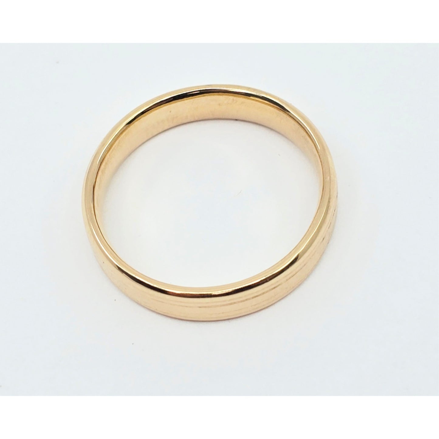 18K Yellow Gold Polished Lined Wedding Band Ring