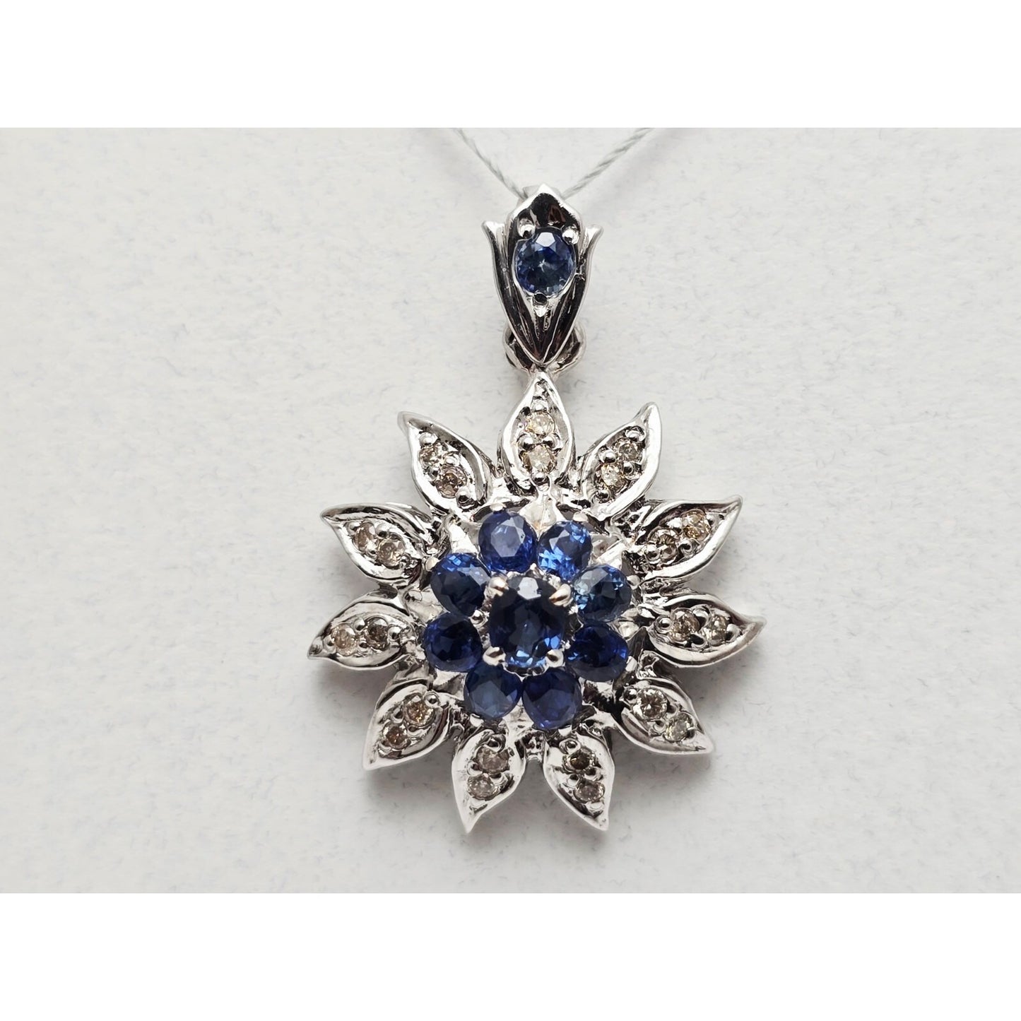 12K White Gold Sapphire & Diamond Flower Charm Pendant