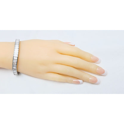 900 Platinum Baguette Cut Diamond Graduated Tennis Link Bracelet