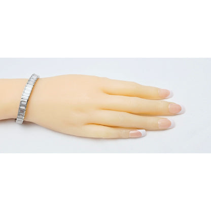 900 Platinum Baguette Cut Diamond Graduated Tennis Link Bracelet