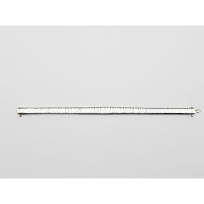 900 Platinum Baguette Cut Diamond Graduated Tennis Link Bracelet