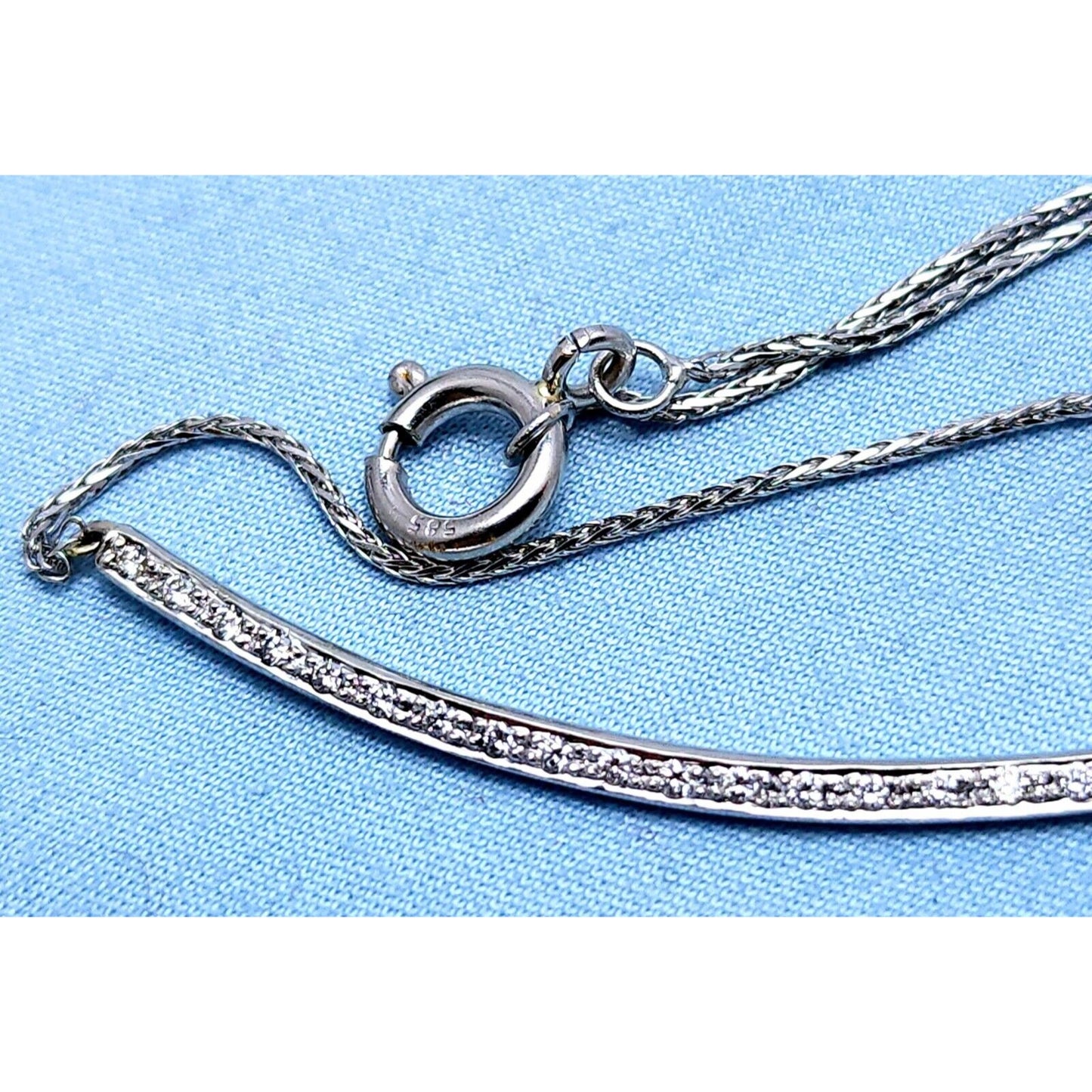 14K White Gold Diamond Snake Chain Necklace