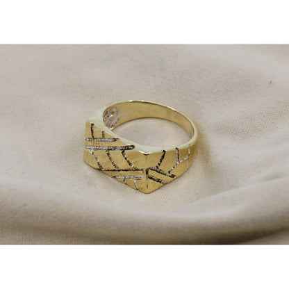10K Yellow Gold Nugget Ring