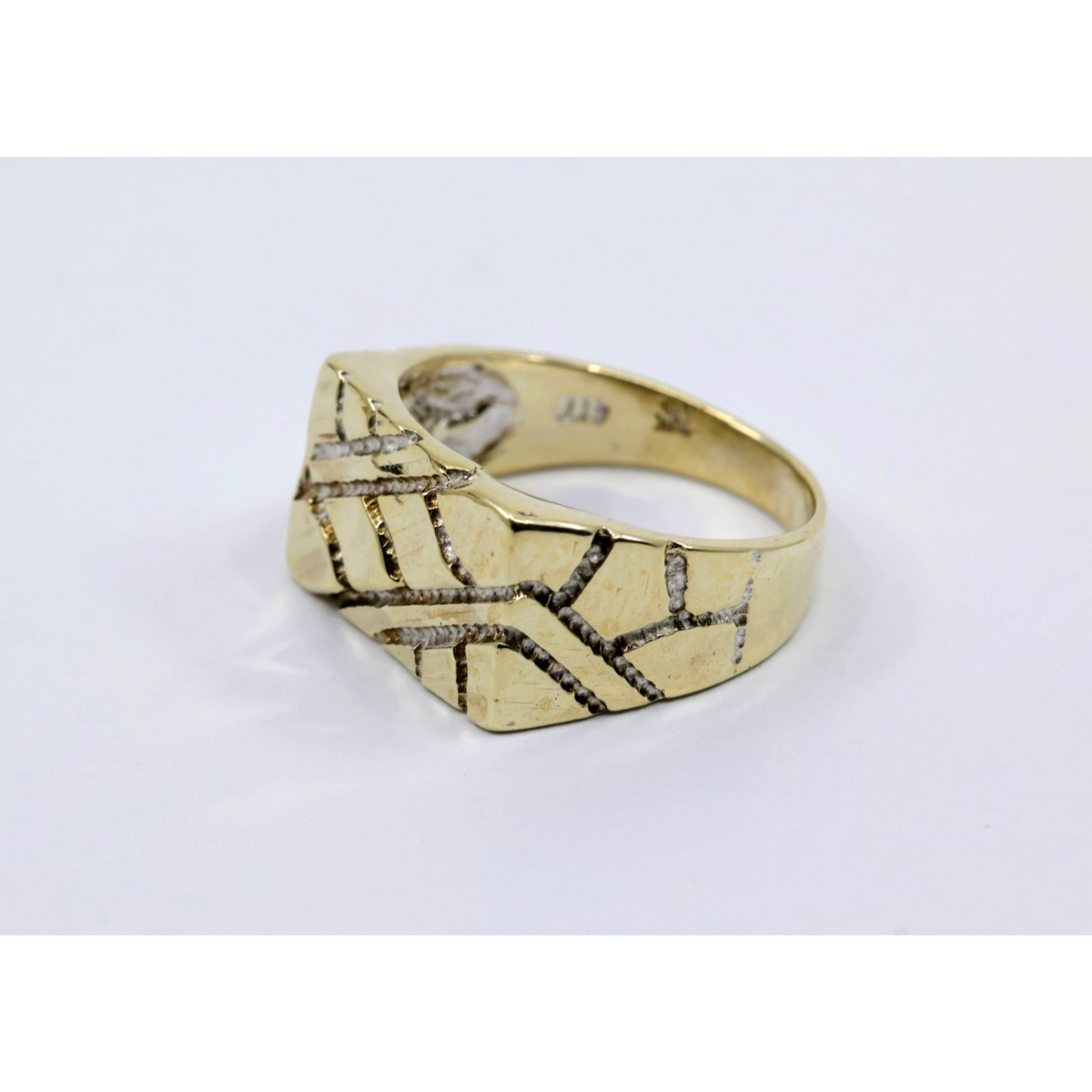 10K Yellow Gold Nugget Ring
