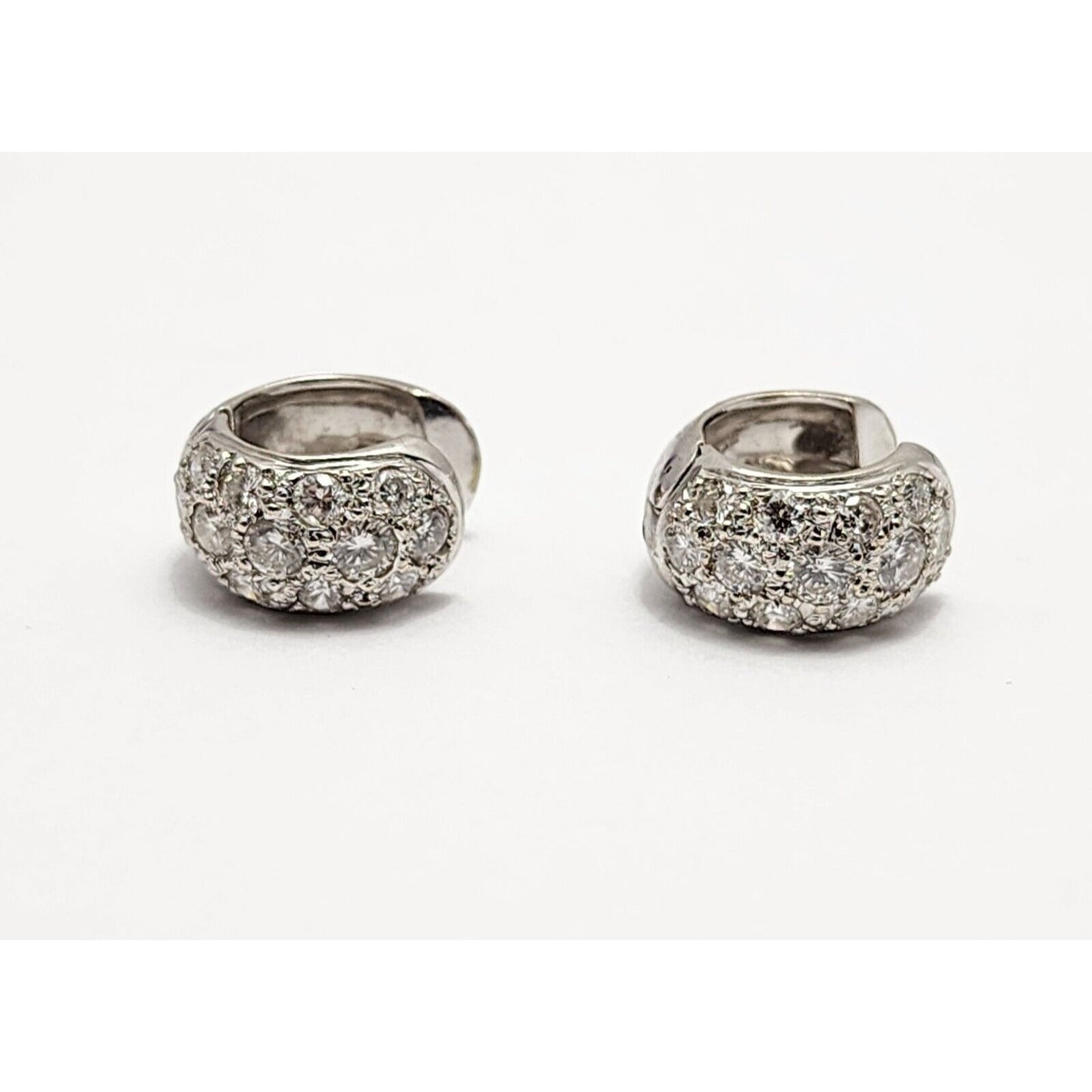 18K White Gold Diamond Hinged Huggie Hoop Earrings