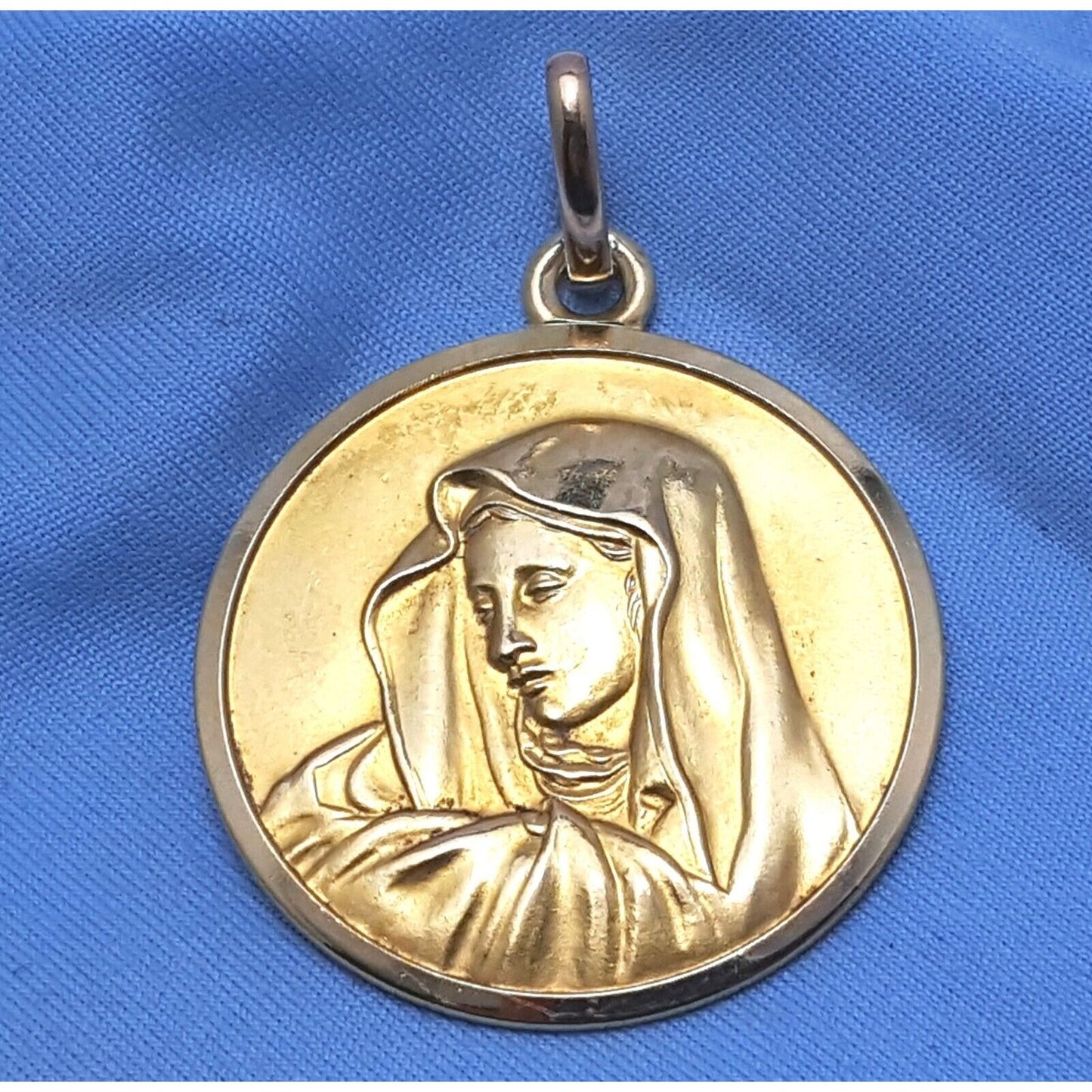 18K Solid Yellow Gold Religious Saint Mary Round Charm Pendant