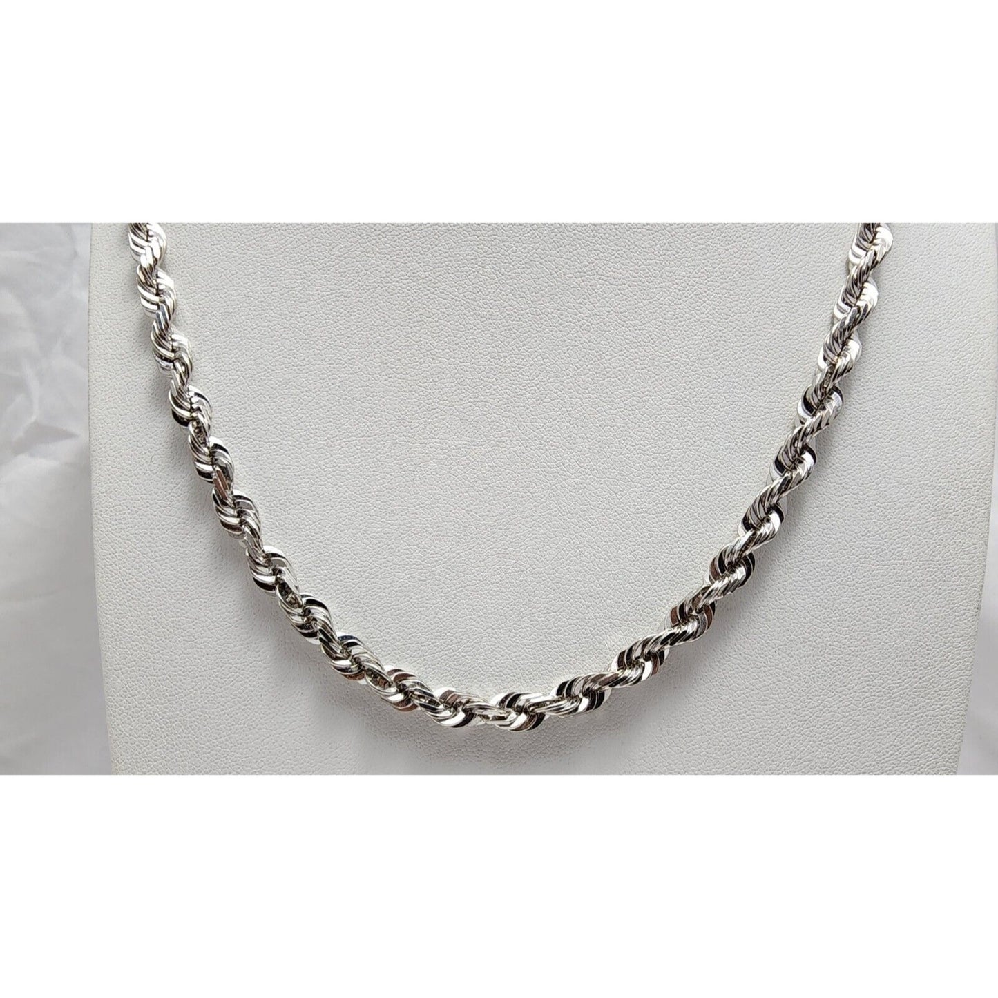 14K White Gold Rope Chain Necklace