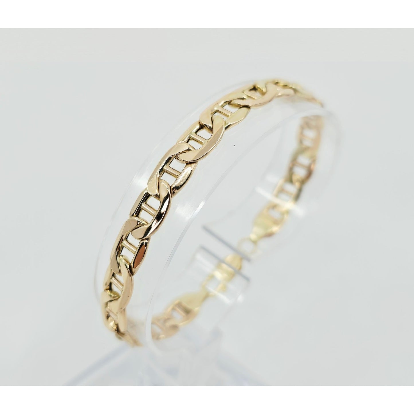 10K Yellow Gold Mariner Link Chain Bracelet