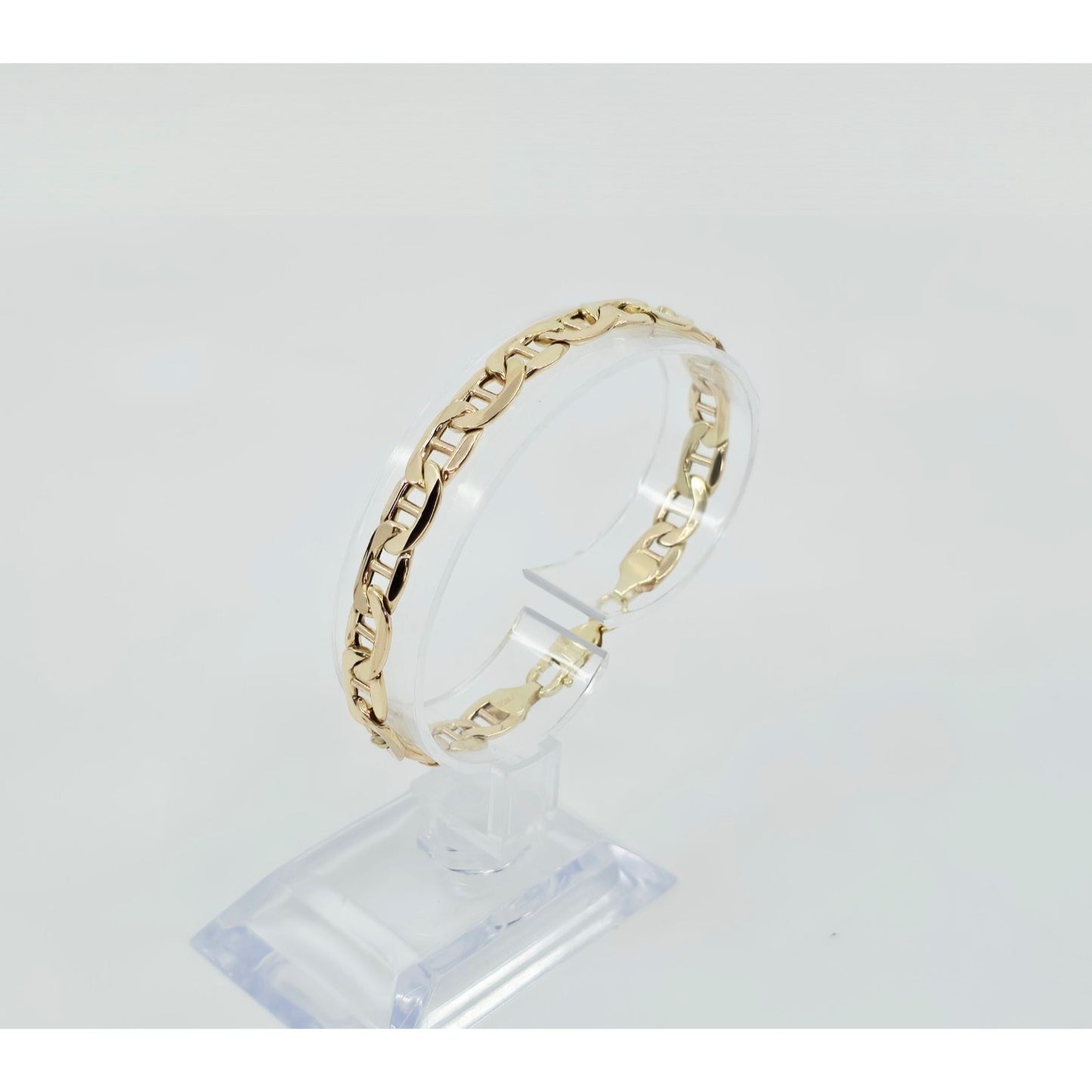 10K Yellow Gold Mariner Link Chain Bracelet