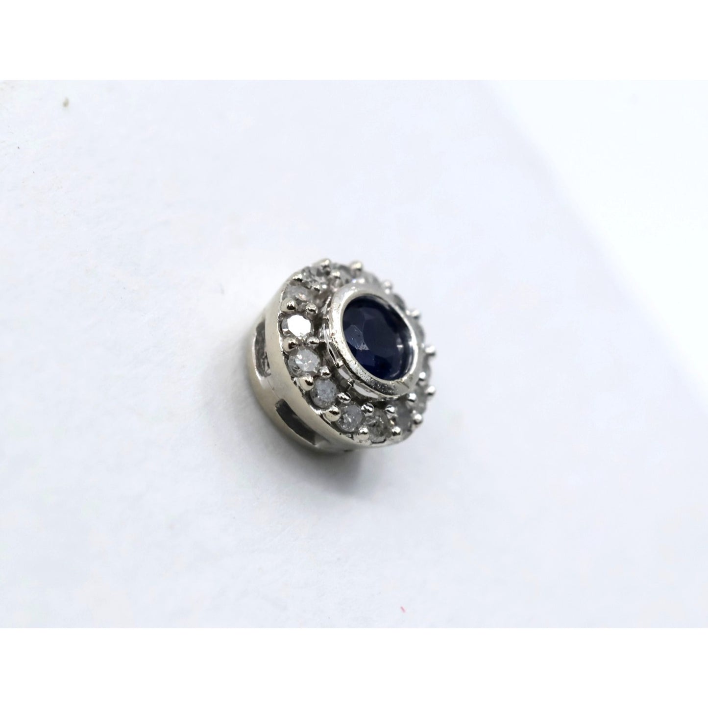 Single 10K White Gold Round Shaped Sapphire & Diamond Stud Earring