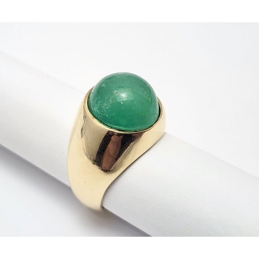 14K Yellow Gold Green Chalcedony Ring