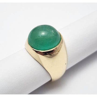 14K Yellow Gold Green Chalcedony Ring