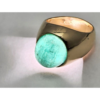 14K Yellow Gold Green Chalcedony Ring