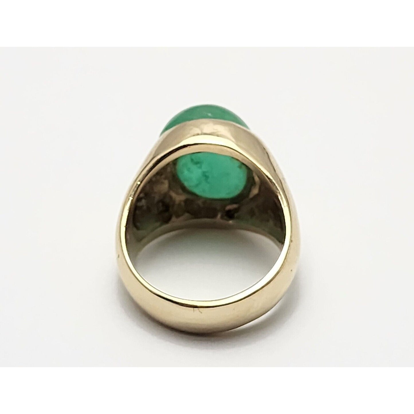 14K Yellow Gold Green Chalcedony Ring