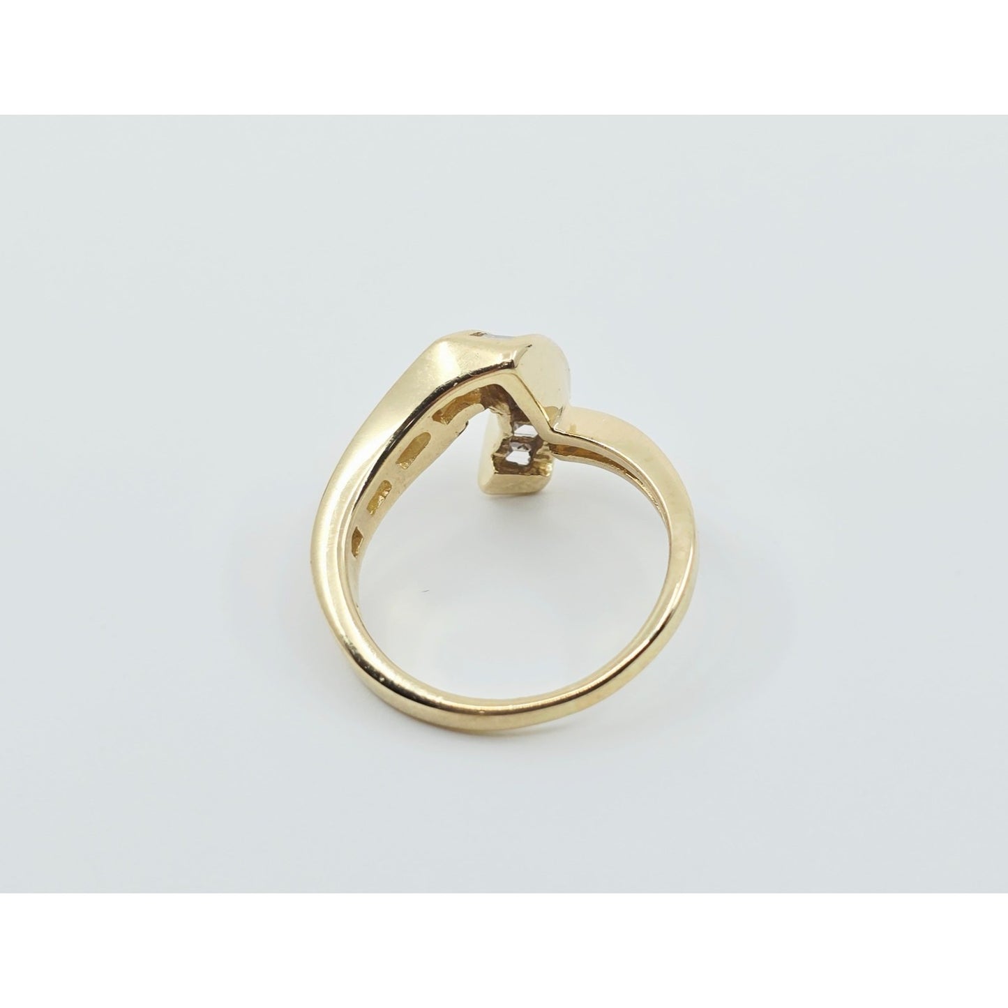 14K Yellow Gold Baguette & Round Diamond Wavy Ring