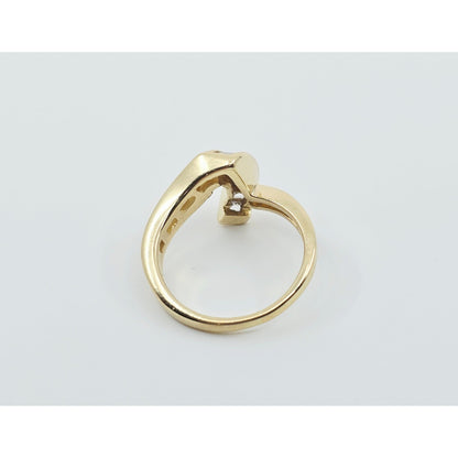 14K Yellow Gold Baguette & Round Diamond Wavy Ring