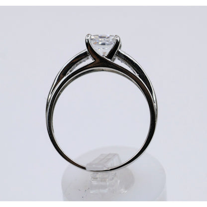 14K White Gold Princess Cut Invisible Setting CZ Engagement Ring