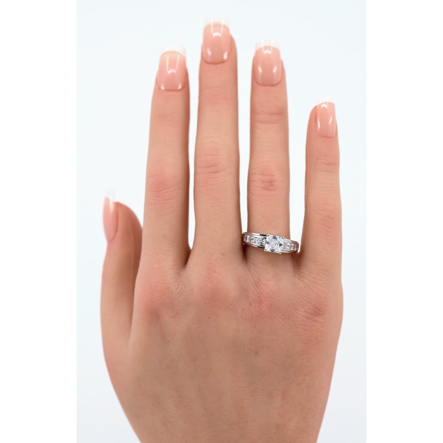 14K White Gold Princess Cut Invisible Setting CZ Engagement Ring