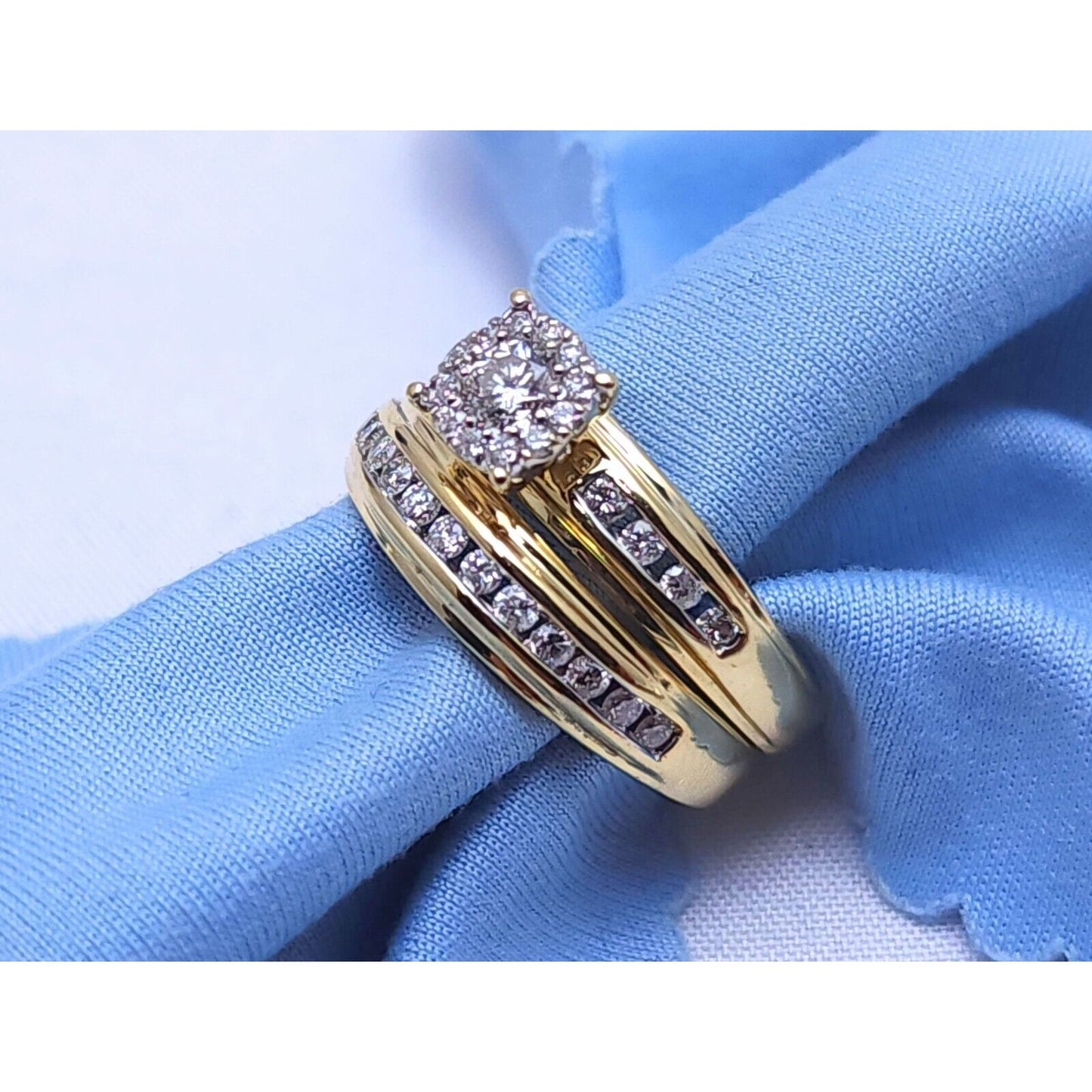 14K Yellow Gold Ladies Round Diamond Wedding Set Ring & Band