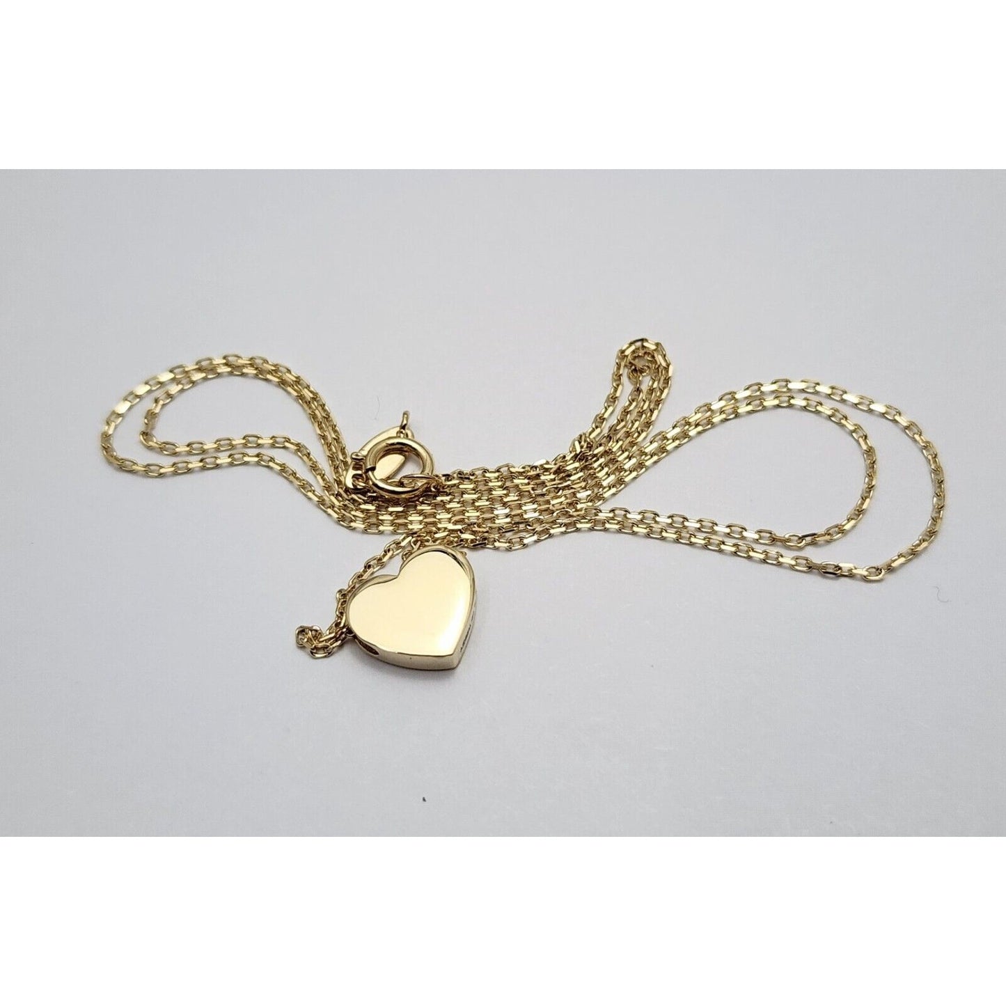 14K Yellow Gold Heart Link Chain Necklace