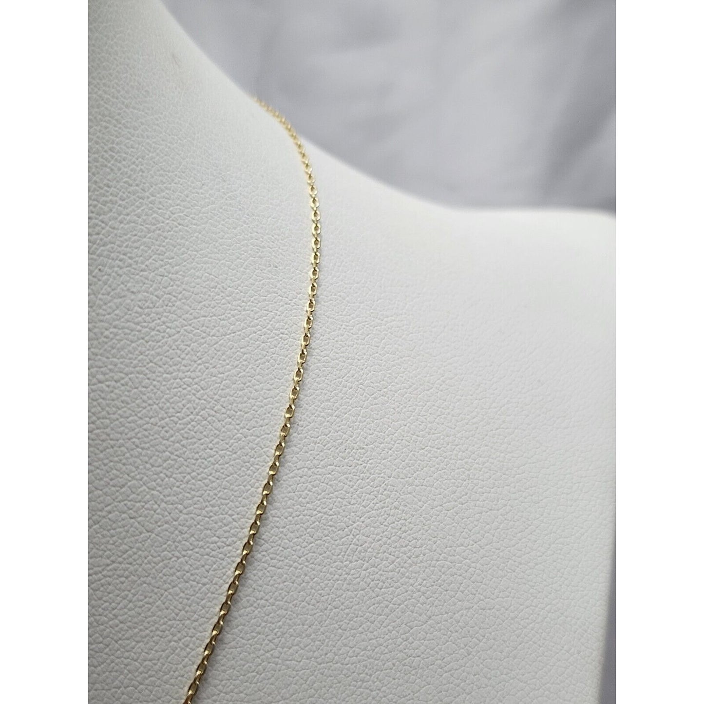 14K Yellow Gold Heart Link Chain Necklace